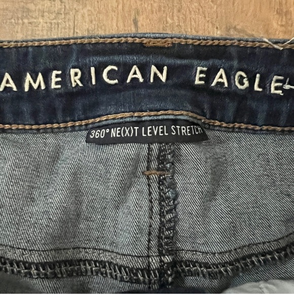 American Eagle Hi-Rise Jeggings Dark Wash Distressed 360 Next Level Stretch Sz 6 - Picture 6 of 7